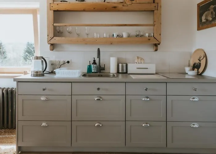 诺维梅塞布尔塞格公寓 * 布泽吉